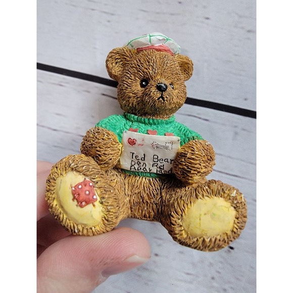 BC Bronson Porcelain Bears of Distinction Green Sweater/White Golf Hat With Pom - Picture 4 of 7